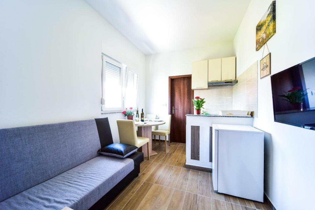 City Apartment 4You Zadar Buitenkant foto