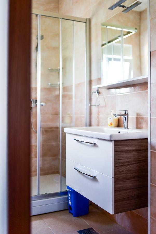City Apartment 4You Zadar Buitenkant foto