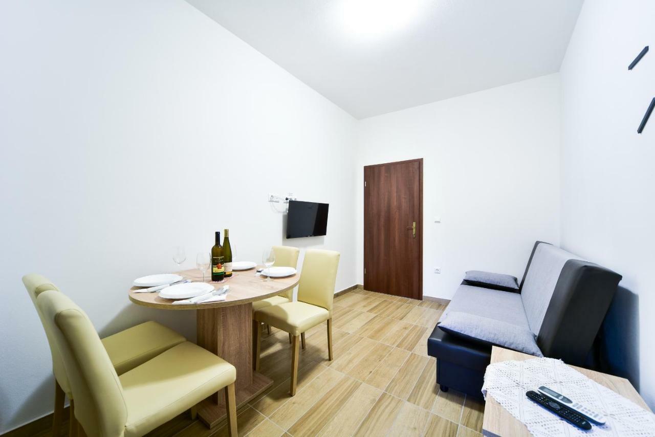 City Apartment 4You Zadar Buitenkant foto