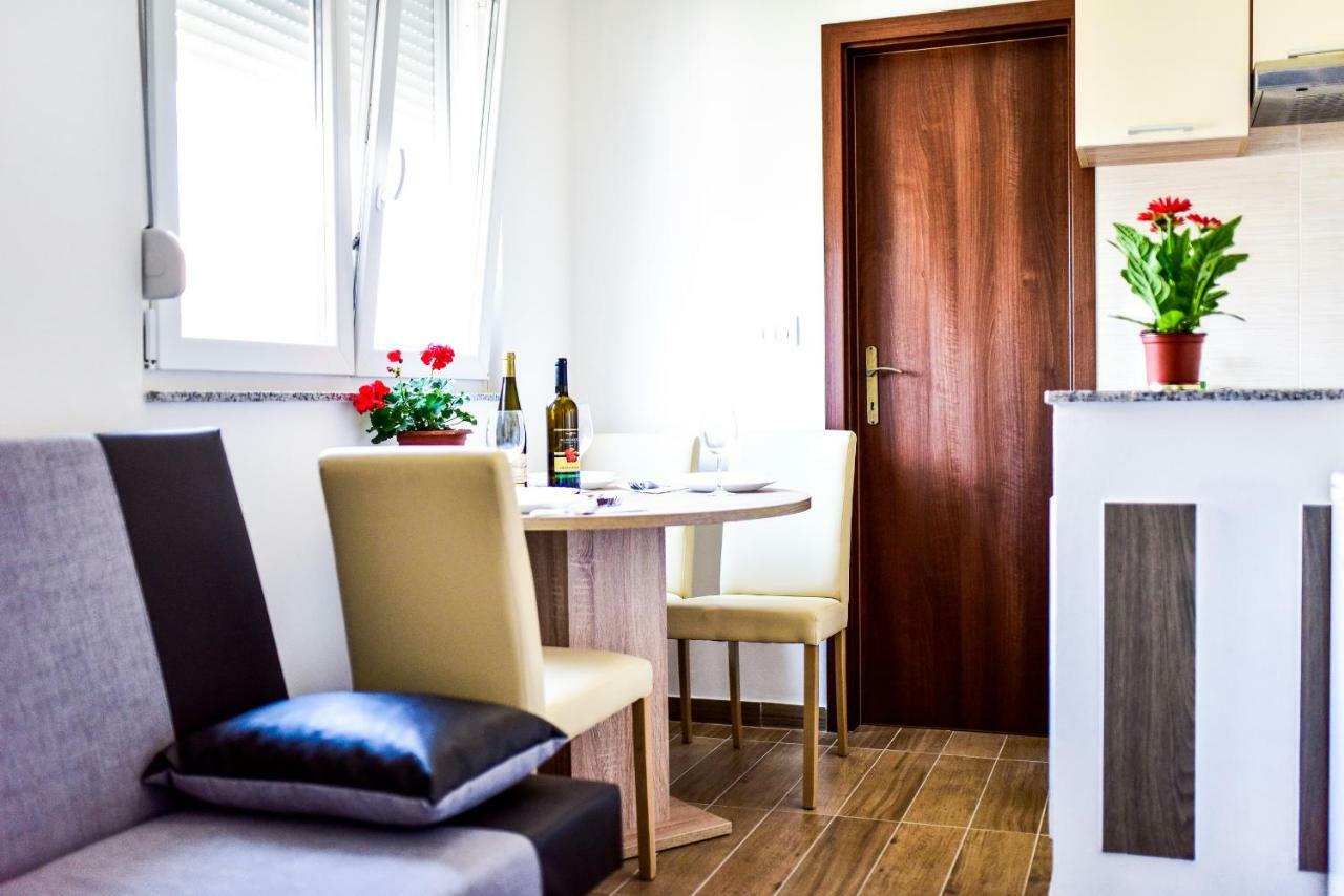 City Apartment 4You Zadar Buitenkant foto