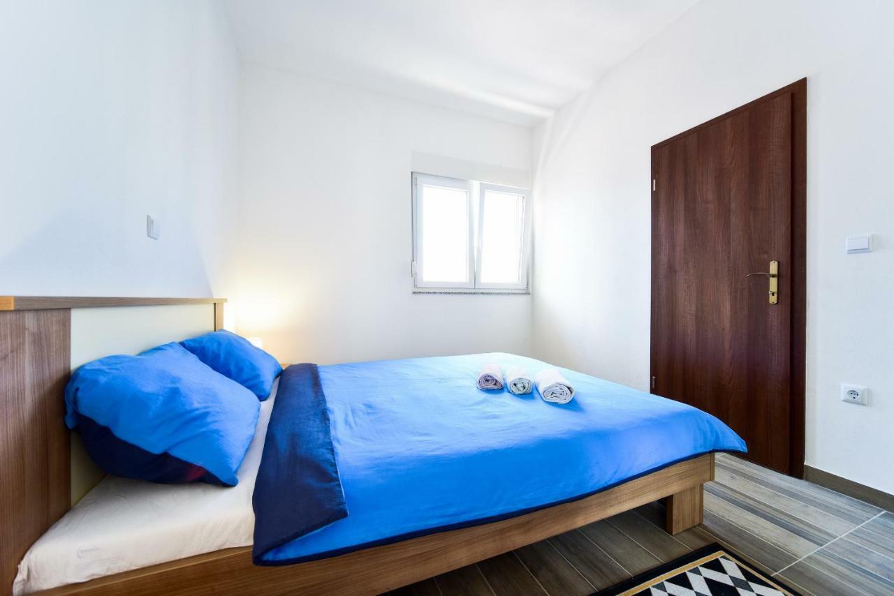 City Apartment 4You Zadar Buitenkant foto